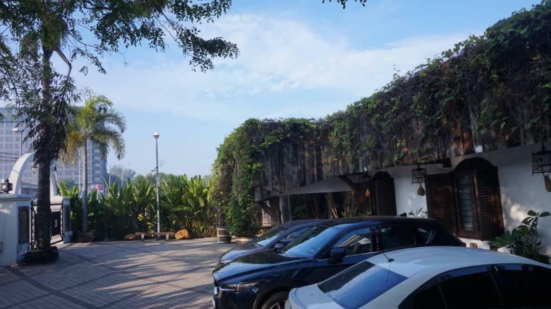 Kinta Bali Villa Ipoh Eksteriør billede